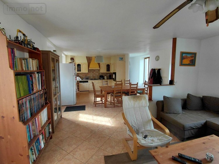 Maison a vendre Noyal-Pontivy 56920 Morbihan 150 m2 6 pièces 235000 euros