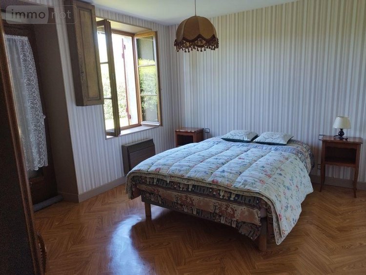 Maison a vendre Nohant-Vic 36400 Indre 135 m2  201400 euros