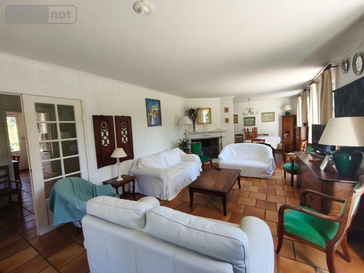 Maison a vendre Saint-Martin-de-Crau 13310 Bouches-du-Rhône 170 m2 8 pièces 714000 euros