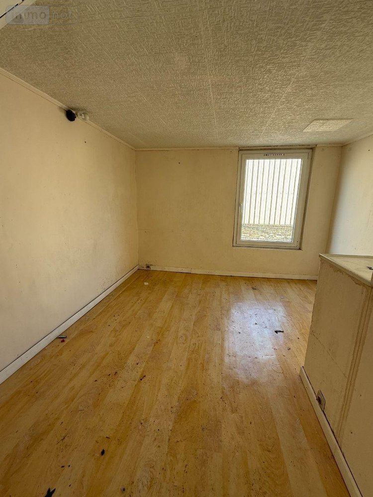 Immeuble a vendre Arques 62510 Pas-de-Calais 200 m2  148500 euros