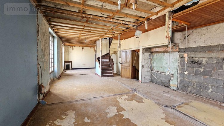Immeuble a vendre Bannalec 29380 Finistère 650 m2  210000 euros