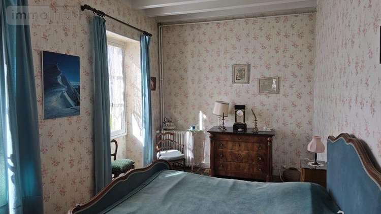 Maison a vendre Melle 79500 Deux-Sèvres 258 m2 13 pièces 332700 euros