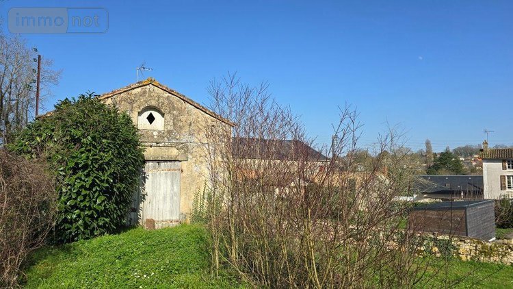 Maison a vendre Melle 79500 Deux-Sèvres 258 m2 13 pièces 332700 euros