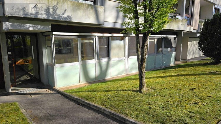 Fonds et murs commerciaux a vendre Vitry-le-François 51300 Marne 70 m2  65000 euros