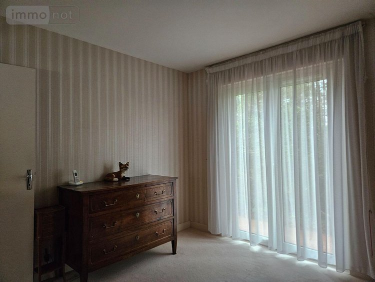 Maison a vendre Saint-Amand-Montrond 18200 Cher 109 m2 7 pièces 158750 euros