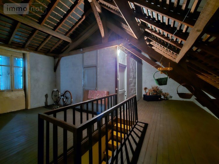 Maison a vendre Saint-Amand-Montrond 18200 Cher 72 m2 5 pièces 63600 euros