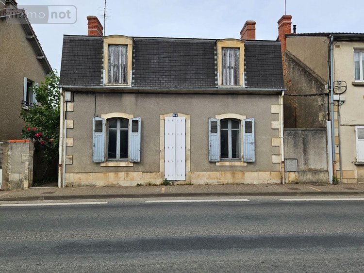 Maison a vendre Saint-Amand-Montrond 18200 Cher 72 m2 5 pièces 63600 euros