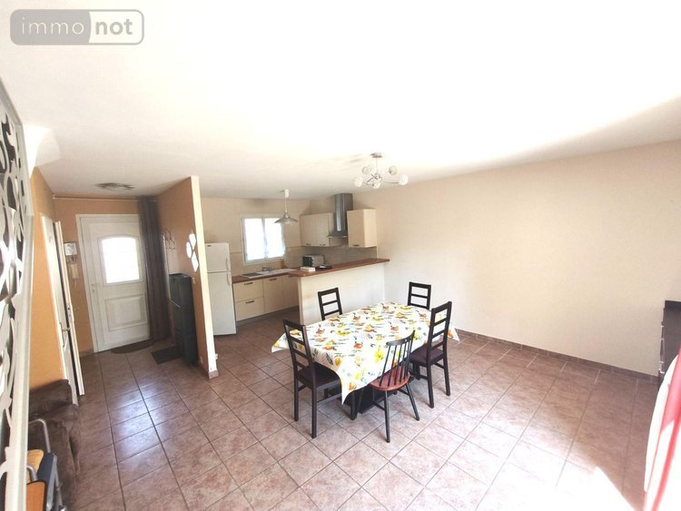 Appartement a vendre Saint-Martin-de-Crau 13310 Bouches-du-Rhône 63 m2 3 pièces 210500 euros