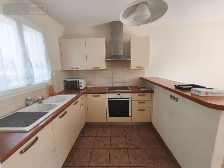 Appartement a vendre Saint-Martin-de-Crau 13310 Bouches-du-Rhône 63 m2 3 pièces 210500 euros