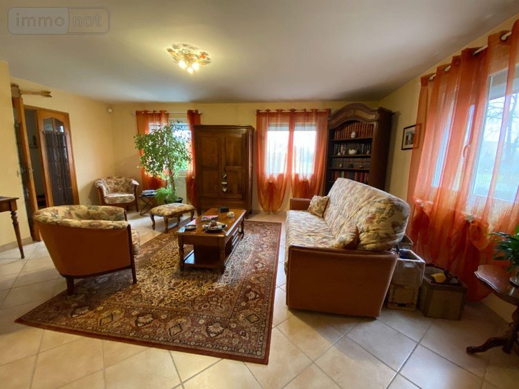 Maison a vendre Saint-Cirgues-de-Malbert 15140 Cantal 180 m2  270300 euros