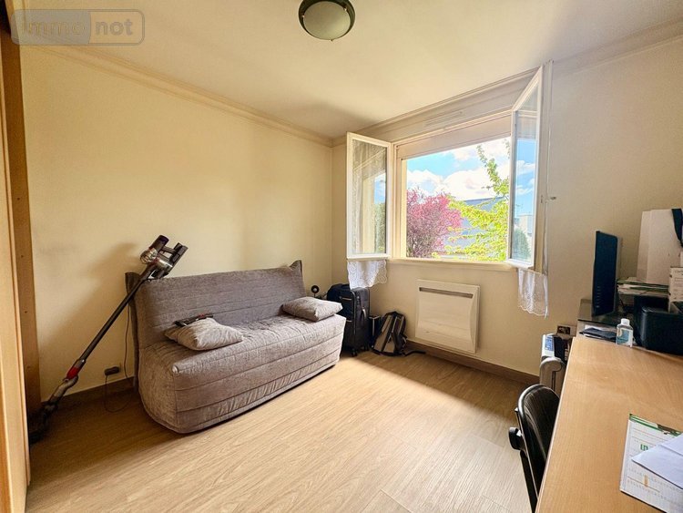 Maison a vendre Noyal-Châtillon-sur-Seiche 35230 Ille-et-Vilaine 82 m2 5 pièces 243225 euros