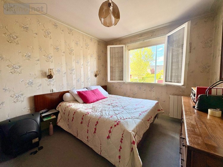 Maison a vendre Noyal-Châtillon-sur-Seiche 35230 Ille-et-Vilaine 82 m2 5 pièces 243225 euros