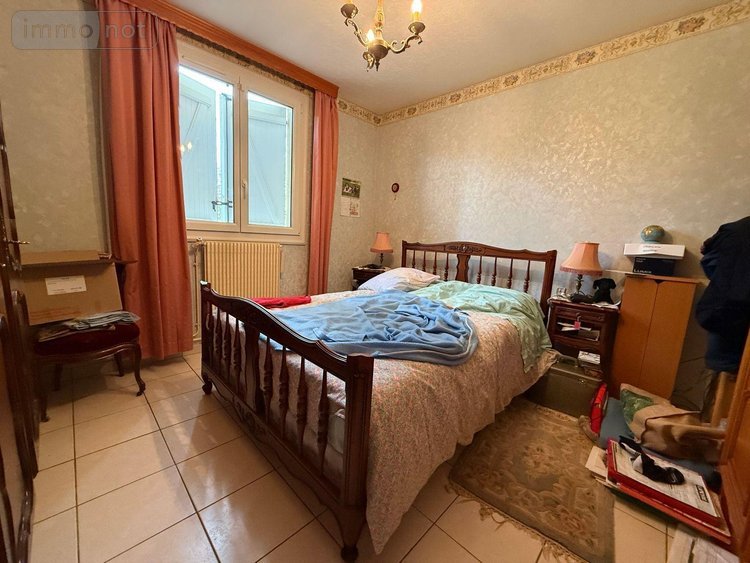 Maison a vendre La Bazoge 72650 Sarthe 96 m2  190000 euros