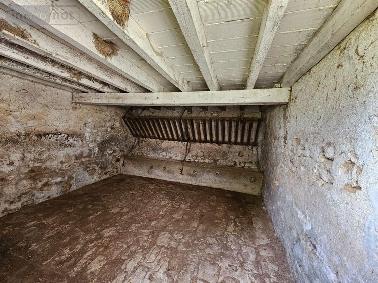 propriete a vendre Saint-Pierre-les-Bois 18170 Cher 200 m2  53000 euros