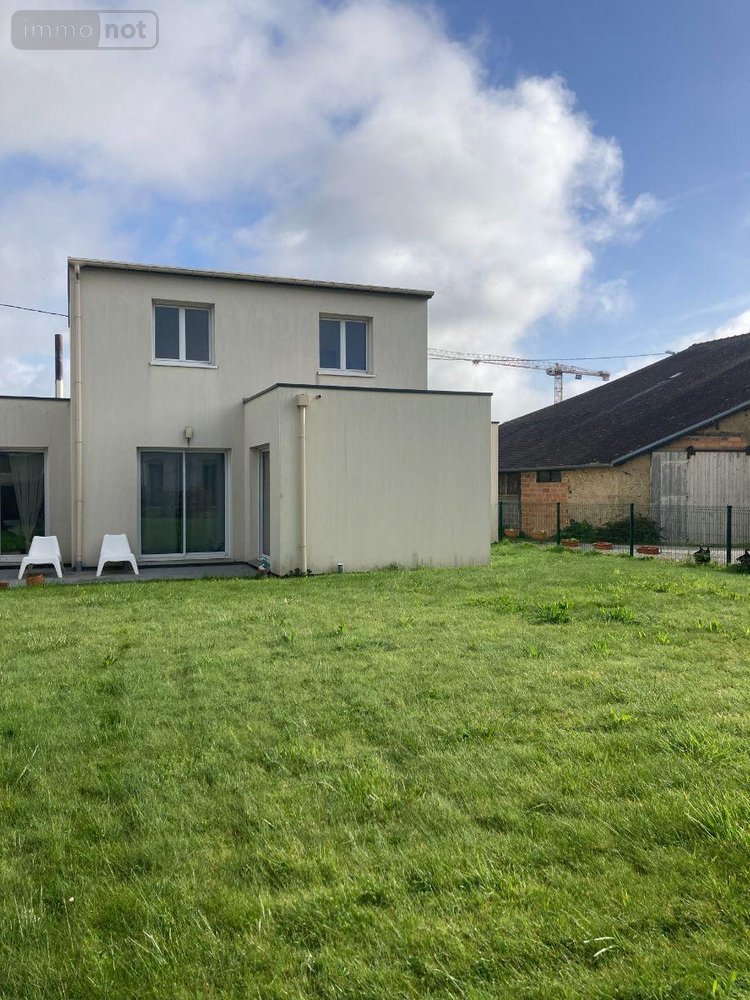 Location maison L'Hermitage 35590 Ille-et-Vilaine 101 m2 5 pièces 1135 euros