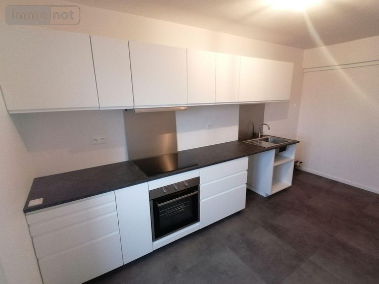 Location appartement Rennes 35000 Ille-et-Vilaine 82 m2 3 pièces 828 euros