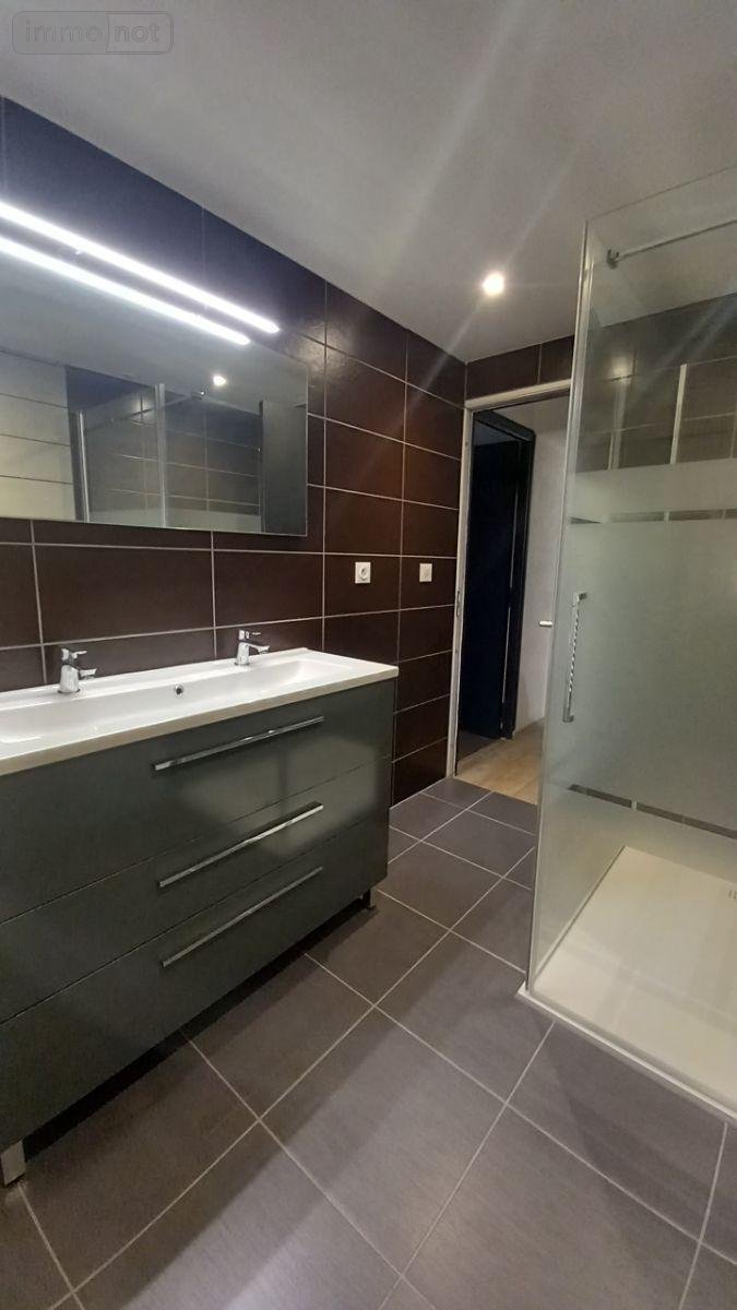 Appartement a vendre Saint-Flour 15100 Cantal 75 m2 2 pièces 132500 euros