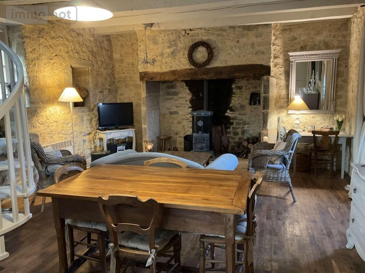 Maison a vendre Gourdon 46300 Lot 62 m2 3 pièces 148680 euros