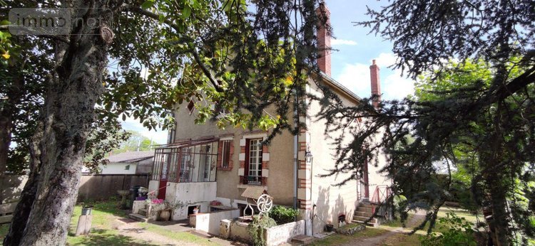 Maison a vendre Mehun-sur-Yèvre 18500 Cher 185 m2 7 pièces 246280 euros