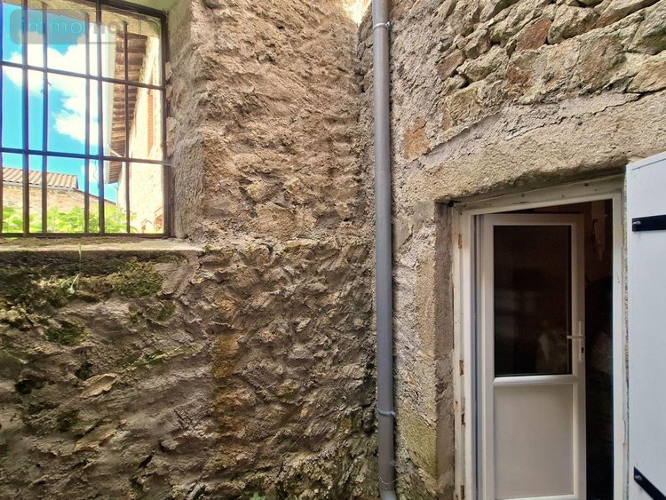 Maison a vendre Jullianges 43500 Haute-Loire 133 m2 8 pièces 76000 euros