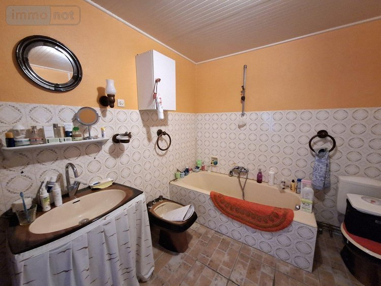 Maison a vendre Jullianges 43500 Haute-Loire 133 m2 8 pièces 76000 euros