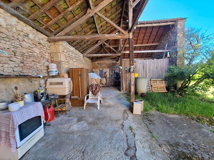 Maison a vendre Le Bugue 24260 Dordogne 70 m2 4 pièces 147000 euros