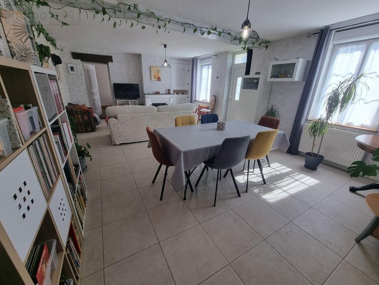 Maison a vendre Romorantin-Lanthenay 41200 Loir-et-Cher 143 m2 5 pièces 189720 euros