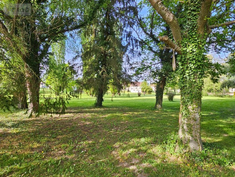 Maison a vendre Le Châtelet 18170 Cher 135 m2 6 pièces 100000 euros