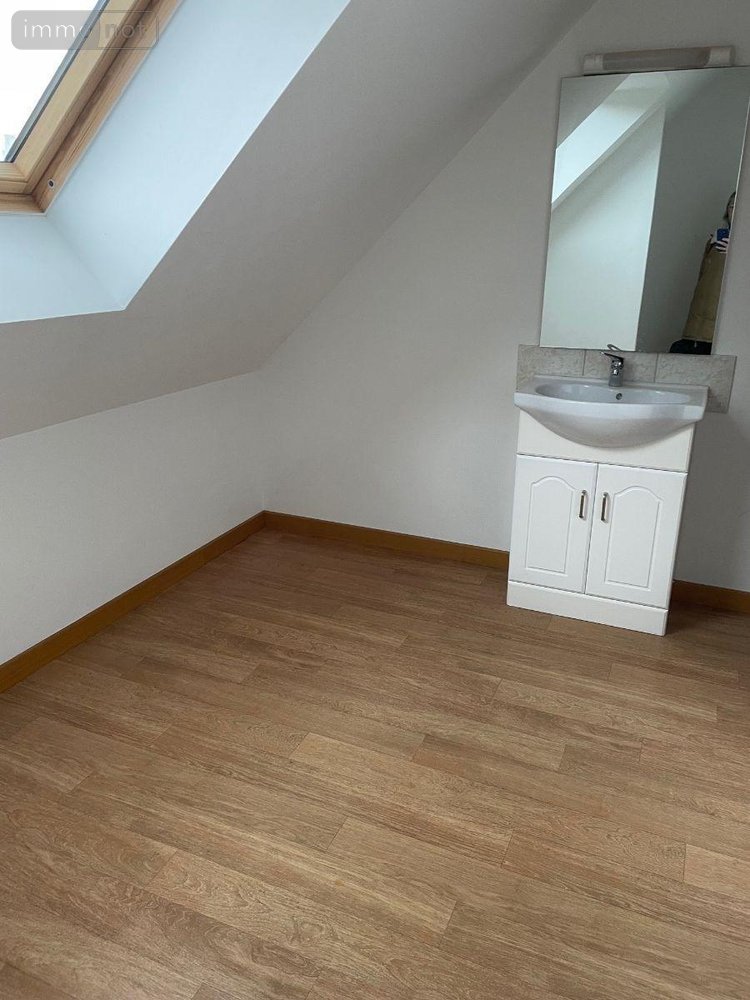 Location maison Condé-en-Normandie 14110 Calvados 56 m2 3 pièces 500 euros