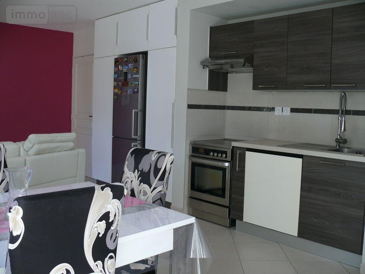 Appartement a vendre Dinan 22100 Côtes-d'Armor 51 m2 3 pièces 199144 euros
