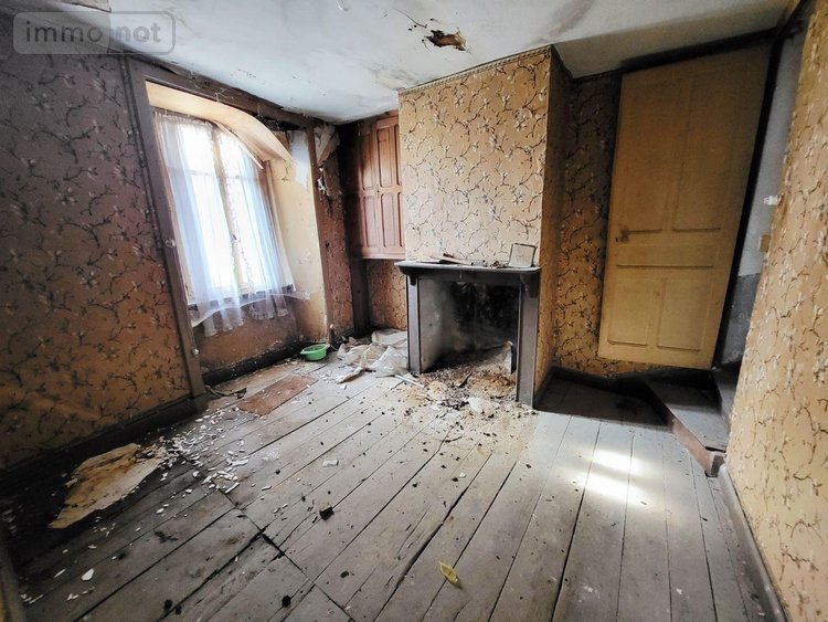 Immeuble a vendre Neuvic 19160 Corrèze 115 m2  38000 euros