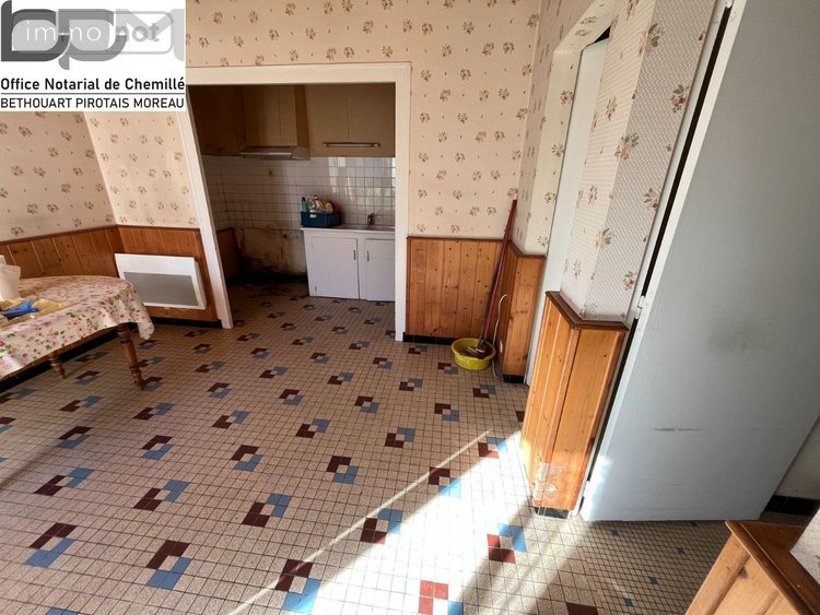 Maison a vendre Chemillé-en-Anjou 49120 Maine-et-Loire 132 m2 5 pièces 143000 euros