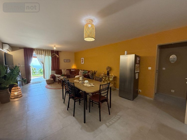 Appartement a vendre Sainte-Clotilde 97490 Réunion 104 m2 3 pièces 350000 euros