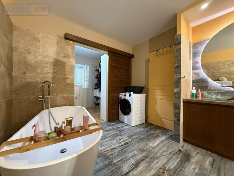 Appartement a vendre Saint-Denis 97400 Réunion 104 m2 3 pièces 365000 euros