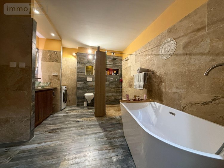 Appartement a vendre Sainte-Clotilde 97490 Réunion 104 m2 3 pièces 350000 euros