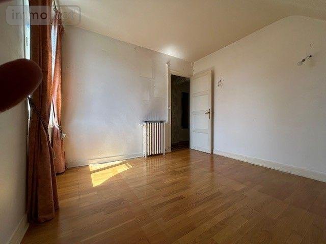 Maison a vendre Baugé-en-Anjou 49150 Maine-et-Loire 98 m2 7 pièces 155705 euros