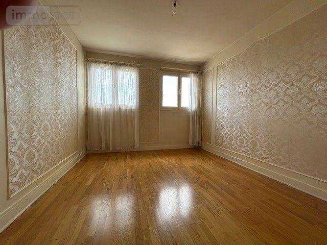 Maison a vendre Baugé-en-Anjou 49150 Maine-et-Loire 98 m2 7 pièces 155705 euros