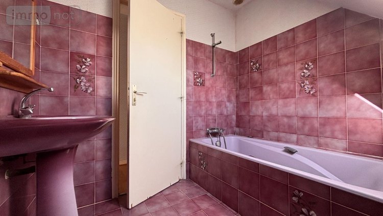 Maison a vendre Trégunc 29910 Finistère 141 m2 8 pièces 332288 euros
