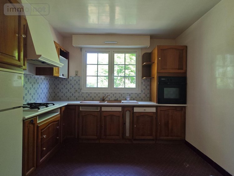 Vente aux encheres maison Erdeven 56410 Morbihan 145 m2 8 pièces 300000 euros