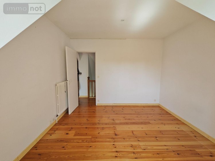 Vente aux encheres maison Erdeven 56410 Morbihan 145 m2 8 pièces 300000 euros