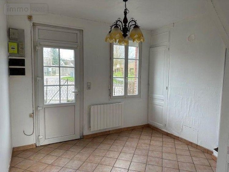 Location maison Neufchâtel-en-Bray 76270 Seine-Maritime 37 m2 3 pièces 450 euros
