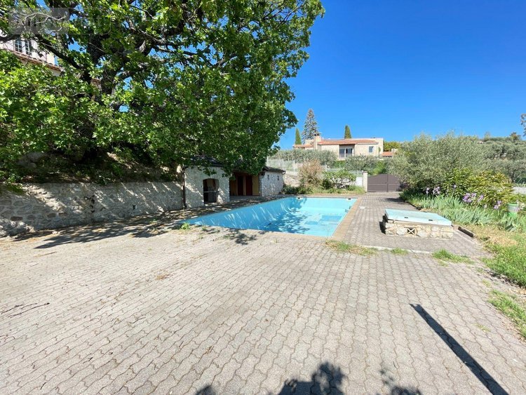 Terrain a batir a vendre Manosque 04100 Alpes-de-Haute-Provence 1210 m2  293800 euros