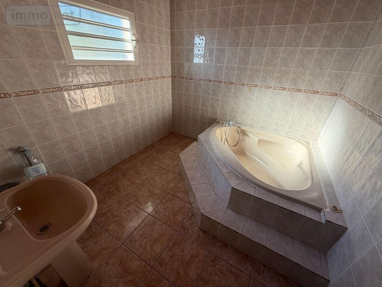 Maison a vendre Saint-Paul 97460 Réunion 91 m2 4 pièces 430000 euros