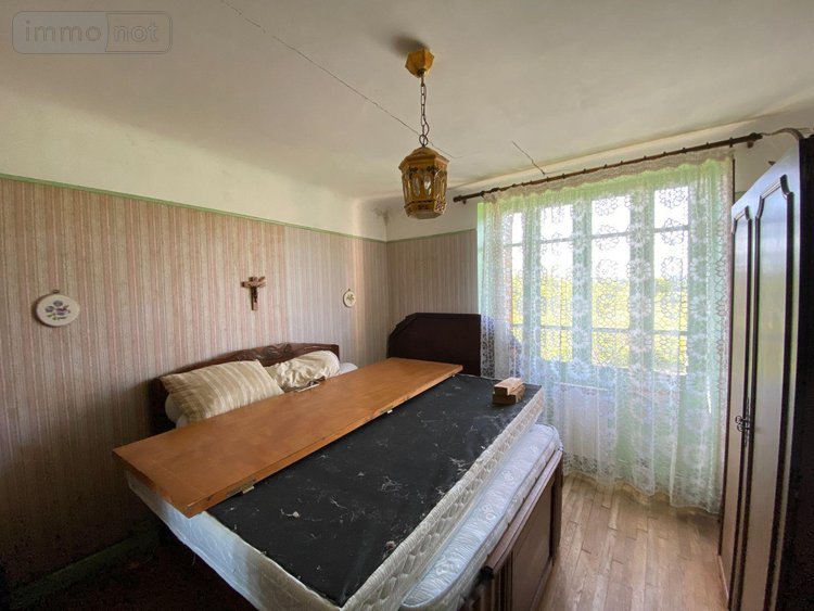 Maison a vendre Glénat 15150 Cantal 52 m2 3 pièces 65190 euros