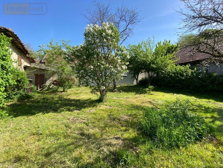 Maison a vendre Glénat 15150 Cantal 52 m2 3 pièces 65190 euros