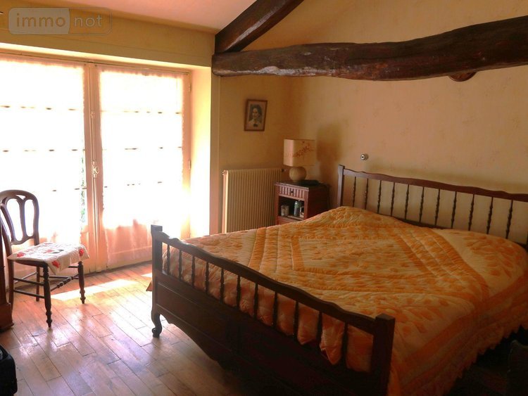 Maison a vendre Beaumont Saint-Cyr 86490 Vienne 225 m2 10 pièces 335360 euros