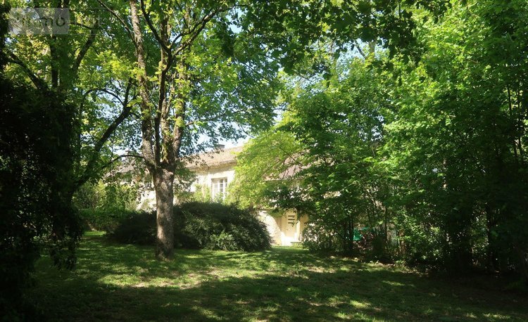 Maison a vendre Beaumont Saint-Cyr 86490 Vienne 225 m2 10 pièces 335360 euros