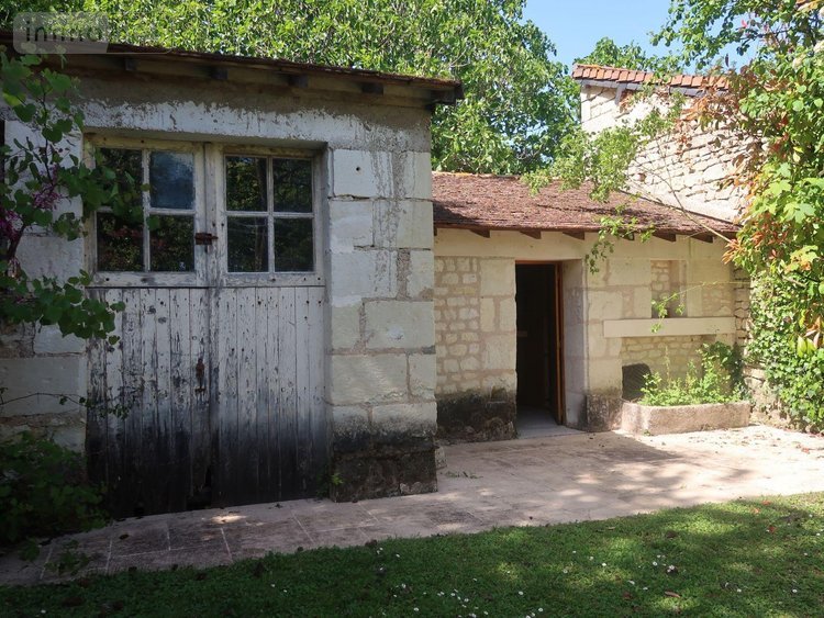 Maison a vendre Beaumont Saint-Cyr 86490 Vienne 225 m2 10 pièces 335360 euros