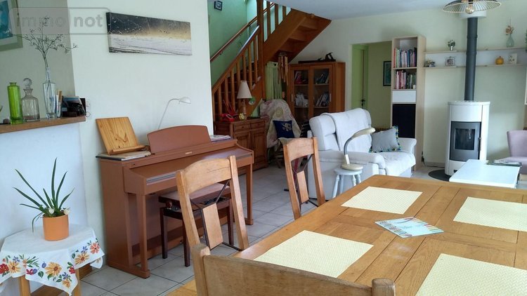 Maison a vendre Lanhouarneau 29430 Finistère 144 m2 7 pièces 239200 euros
