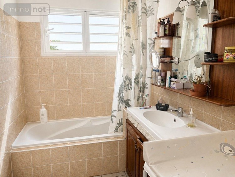 Maison a vendre Le Port 97420 Réunion 94 m2 3 pièces 254200 euros